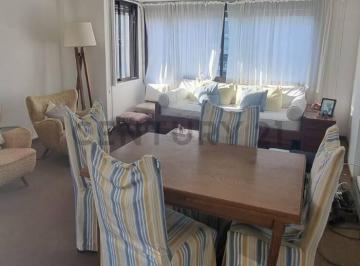 Departamento · 43m² · 2 Ambientes · Venta. Cañitas - Luminoso 2 Amb. 7 Mo Piso. Todo Externo con Ventilación Natural. Cochera y Baulera