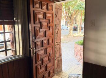 Casa de 5 ambientes, Córdoba · En Venta - B° General Paz