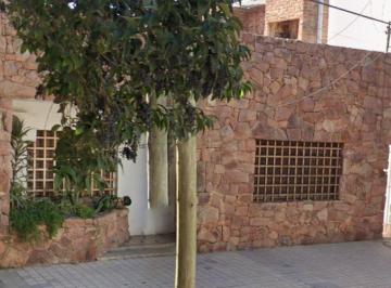 Casa de 5 ambientes, Córdoba · En Venta - B° General Paz
