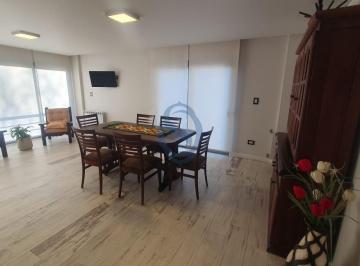 Departamento · 90m² · 3 Ambientes · 1 Cochera · Alquiler 12 Meses - Departamento Moderno de 3 Ambientes con Terraza
