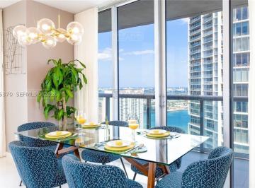 Departamento · 128m² · 3 Ambientes · 1 Cochera · Departamento en Venta en Brickell, Miami, Florida