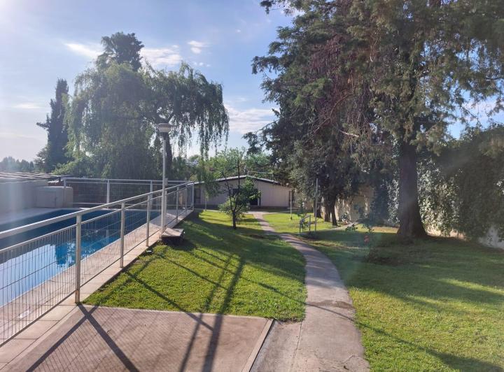 Casa en alquiler en Vistalba · 5 ambientes