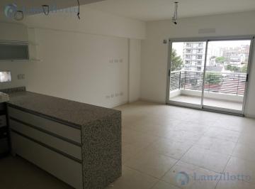 Departamento · 53m² · 2 Ambientes · Departamento 2 Ambientes con Cochera en Alquiler - Lanús Este