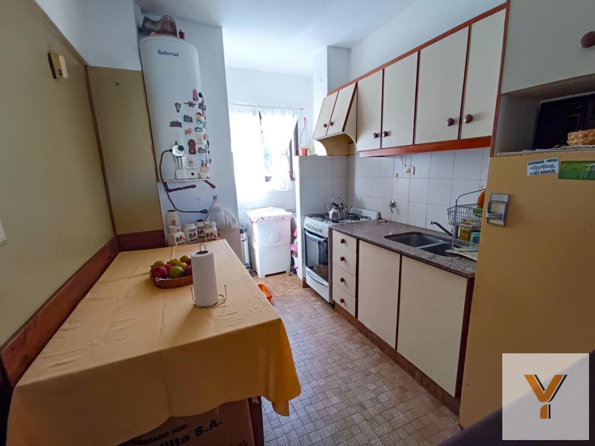 Departamento de 2 Dormitorios 1 Baño en venta ubicado sobre calle Pelayo