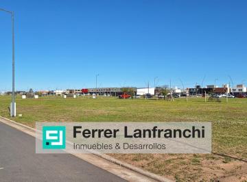 Terreno · 300m² · Terreno en Campos de Manantiales