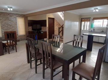 Casa · 140m² · 4 Ambientes · Casa en Venta - 4 Ambientes con Quincho y Pileta en Costa del Sol - Mar Chiquita