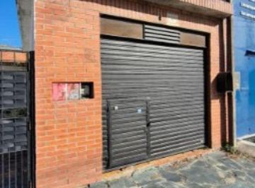 Local comercial de 1 ambiente, La Plata · Local Comercial en Alquiler Ubicado en Calle 131 E/ 49 y 50 La Plata