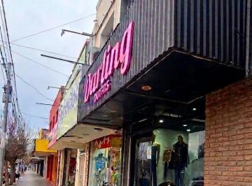 Local comercial · 140m² · 2 Ambientes · Local en Neuquen