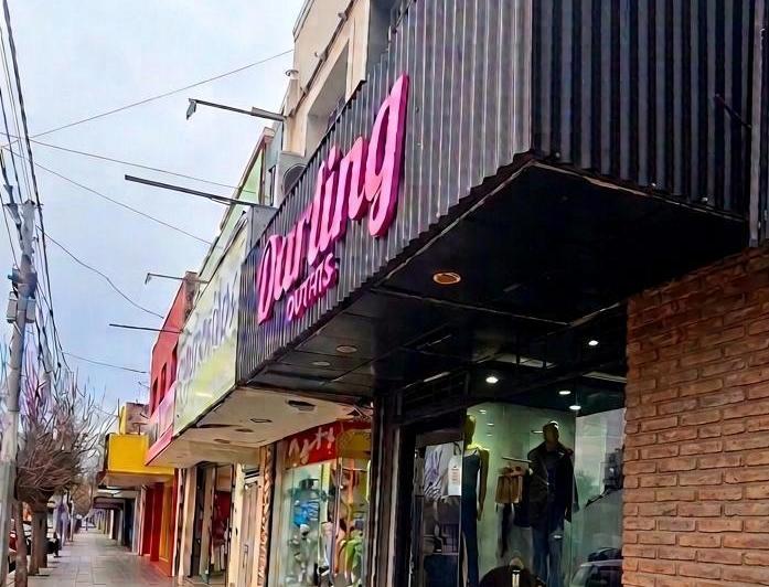 Local comercial · 140m² · 2 Ambientes