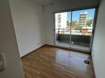 Departamento · 52m² · 3 Ambientes · 1 Cochera · Tres Ambientes a La Venta en El Barrio de Agronomía - Muy Luminoso - con Cochera
