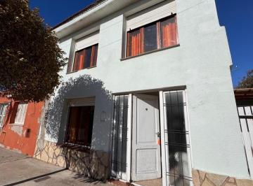 Casa · 125m² · 3 Ambientes · Casa en Venta en Pleno Centro de Claromecó