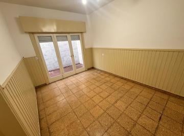 PH · 60m² · 3 Ambientes · PH en Alquiler 24 Meses de Tres Ambientes con Patio