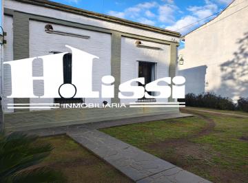 Casa · 120m² · 5 Ambientes · 10 Cocheras · Casa Estilo Colonial