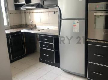 Departamento · 75m² · 3 Ambientes · 1 Cochera · Departamento Amueblado en Alquiler - 2 Dorm. con Cochera