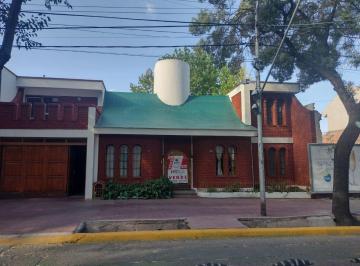 Casa de 5 ambientes, Ciudad de Mendoza · Casa en Alquiler Quinta Seccion