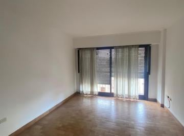 Departamento · 65m² · 3 Ambientes · 1 Cochera · Departamento en La Plata
