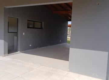 Quinta vacacional · 140m² · 3 Ambientes · 1 Cochera · Venta Casa en Mercedes B.