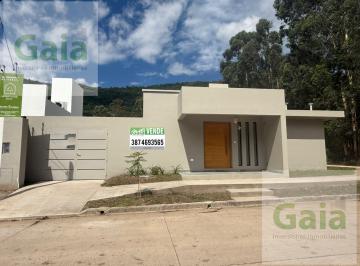 Casa · 250m² · 3 Ambientes · 2 Cocheras · Casa en Venta a Estrenar Barrio Universidad Católica, Los Profesionales