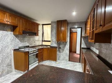 Departamento de 5 ambientes, Córdoba · Departamento 3 Dorm. – 3 Baños – Cochera– Frente - Nueva Córdoba.