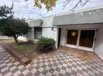 Casa · 105m² · 4 Ambientes · 1 Cochera · Alquiler Casa 3 Dorm. Patio Bº Alto Verde Córdoba