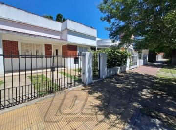 Casa · 3 Ambientes · 1 Cochera · Casa - Lomas de Zamora