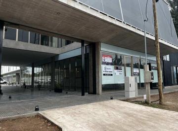 Local comercial · 88m² · 1 Cochera · Local en Alquiler 138 y 485 Distrito Gorina