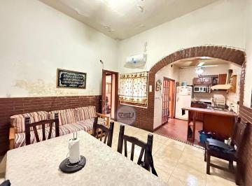 ESV-ESV-1817_2 · Venta PH Flores 4 Amb a Remodelar