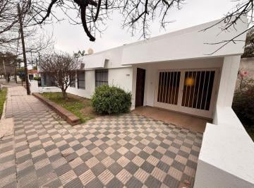 PH · 105m² · 4 Ambientes · 1 Cochera · Venta Casa 3 Dorm. Patio Alto Verde Córdoba