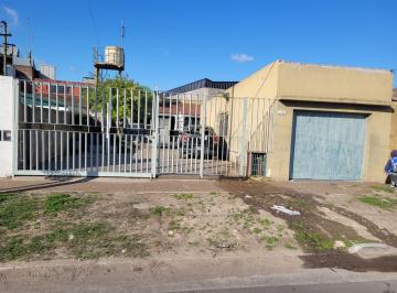 Casa de 3 ambientes, Quilmes · Venta de Casa con Local
