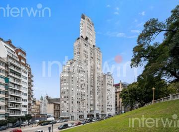 Vertical · Departamento en Venta de 3 Ambientes con Cochera en El Edificio Kavanagh - Retiro.