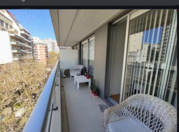 Departamento · 45m² · 2 Ambientes · Alquiler Cañitas 2 Amb con Balcon Piso Alto