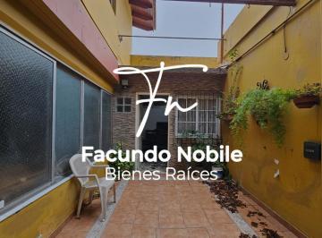 Casa de 3 ambientes, Quilmes · Casa en Esquina Sobre Lote Propio de 10 X 20, con Unidad Independiente en La Terraza — Quilmes
