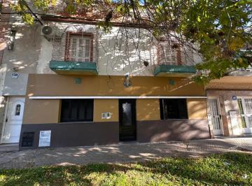 Casa · 69m² · 3 Dormitorios · Casa en Jorge Cura
