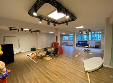 Oficina comercial de 2 ambientes, Retiro · Oficina en Venta - Cerrito Al 1000 y Av Santa Fe