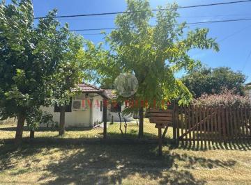 Casa · 70m² · 2 Ambientes · 1 Cochera · Casa en Venta - Mar de Ostende - Lote Multifamiliar