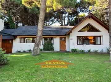 MCN-MCN-9_2 · Venta, Casa de 4 Amb, en Zona Norte, Pinamar