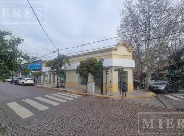 Local comercial · 290m² · Local en S. Isi. - Centro