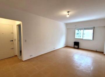 Departamento de 4 ambientes, Almagro · 4 Amb. - Muy Luminoso - Recién Refaccionado!