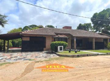 MCN-MCN-37_2 · Casa en Venta, Pinamar Centro
