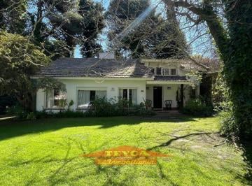 MCN-MCN-43_2 · Venta, Casa de 5 Ambientes, Zona Golf Viejo, Pinamar