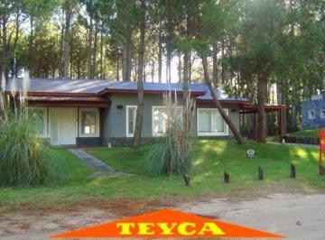 MCN-MCN-75_2 · Venta Casa de 4 Amb - Zona Pinamar Norte