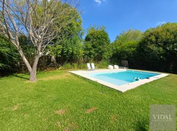 Casa · 150m² · 5 Ambientes · 1 Cochera · Casa en Venta en Saint matthew'S Pilar