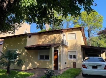 Casa · 146m² · 6 Ambientes · 1 Cochera · Casa en Venta Country El Casco Zárate
