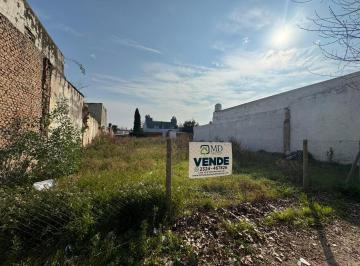 Terreno · 623m² · Lote en Calle 9 Entre 12 y 14