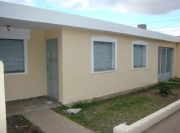 Casa de 6 ambientes, Córdoba · Alquilo Casa de 2/3 Dorm. Barrio Panamericano