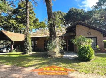 MCN-MCN-97_2 · Venta, Casa de 5 Ambientes, Zona Golf Nuevo, Pinamar