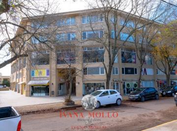 Local comercial · 55m² · Local Comercial Centrico a La Venta con Financiacion - Paseo El Agora - Pinamar
