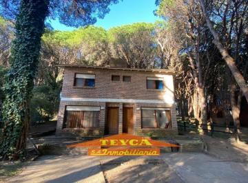 MCN-MCN-128_2 · Casa, 5 Ambientes, Zona Golf Nuevo