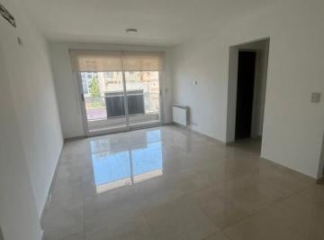 Departamento · 45m² · 2 Ambientes · 1 Cochera · Departamento en Alsina 700