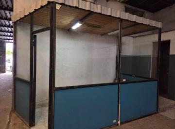 Bodega-Galpón Alquiler 178m² de 3 ambientes · Alquiler Deposito/ Local Comercial en Fisherton Industrial